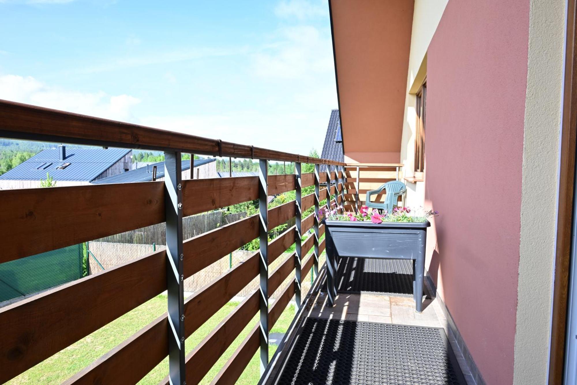 Apartmany Zara โนวาเลสนา ภายนอก รูปภาพ