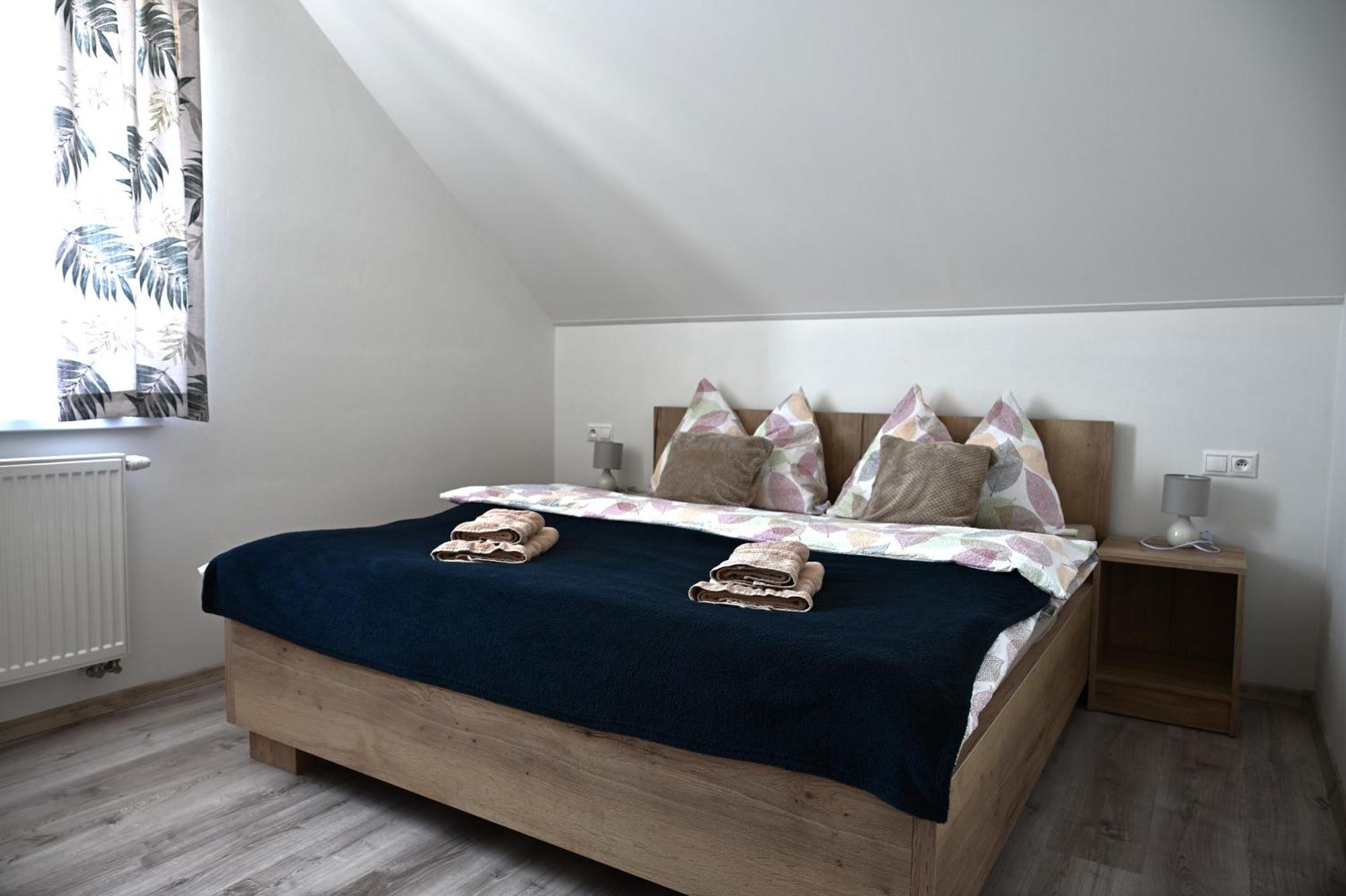Apartmany Zara โนวาเลสนา ภายนอก รูปภาพ